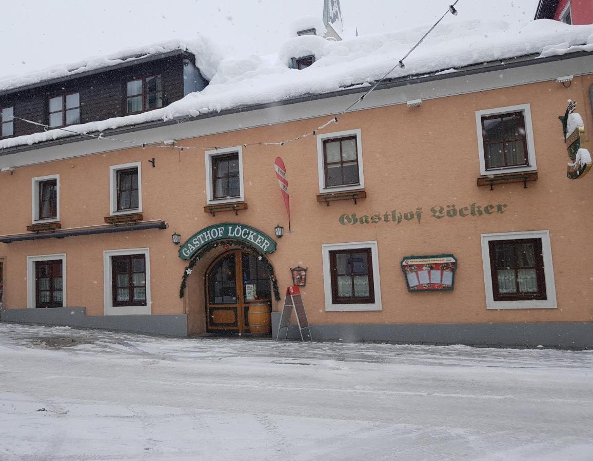 Gasthof - Restaurant Loecker Радщат Екстериор снимка